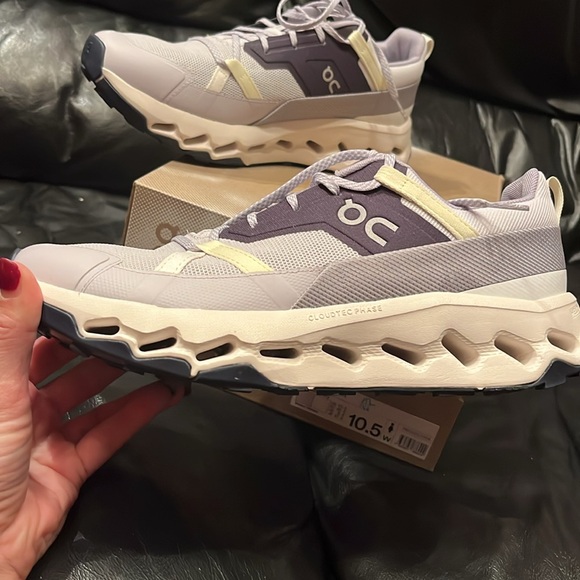 Brand new cloud horizon, lavender/ivory tennis shoes - Picture 2 of 15